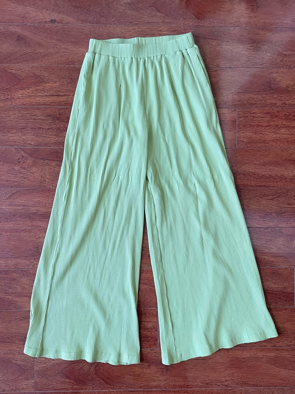Callahan Light Green Ribbed Wide-Leg Pull-On Pants